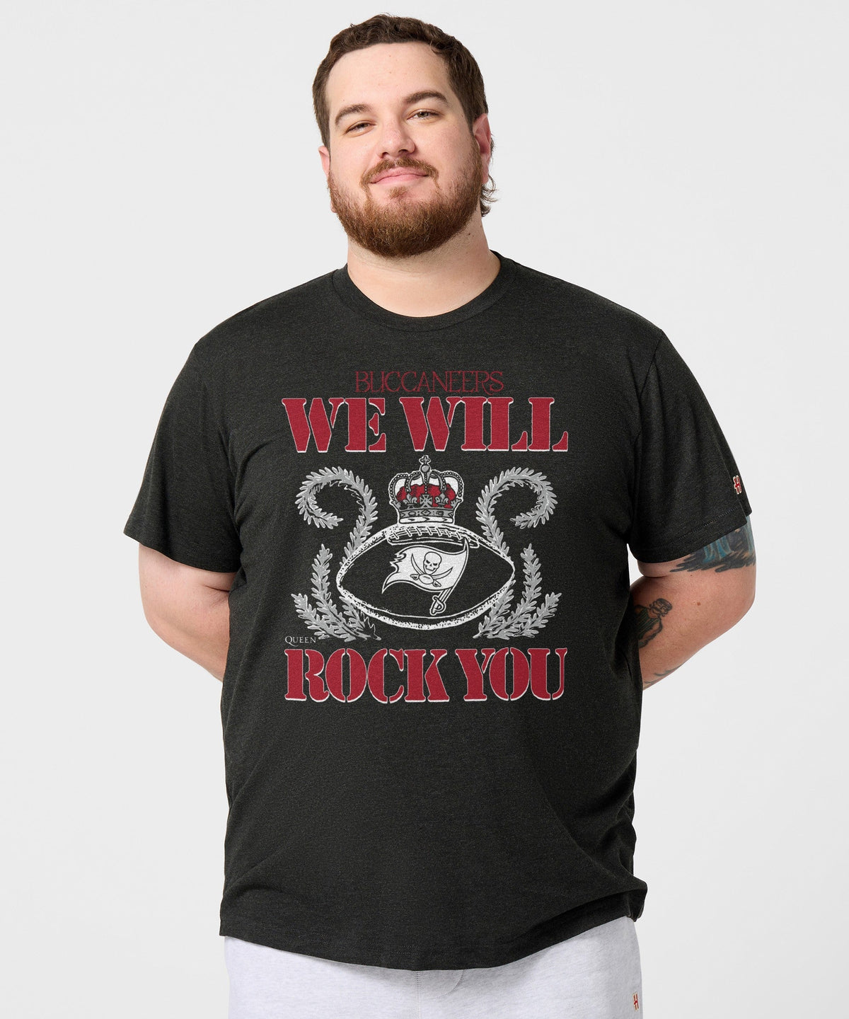 Queen x Tampa Bay Buccaneers product image 3